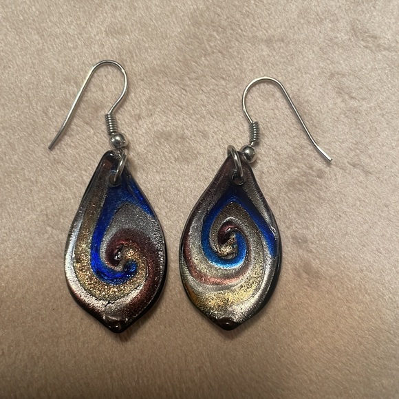 Jewelry - 💙Drop Earrings purchased at Smithsonian gift shop.